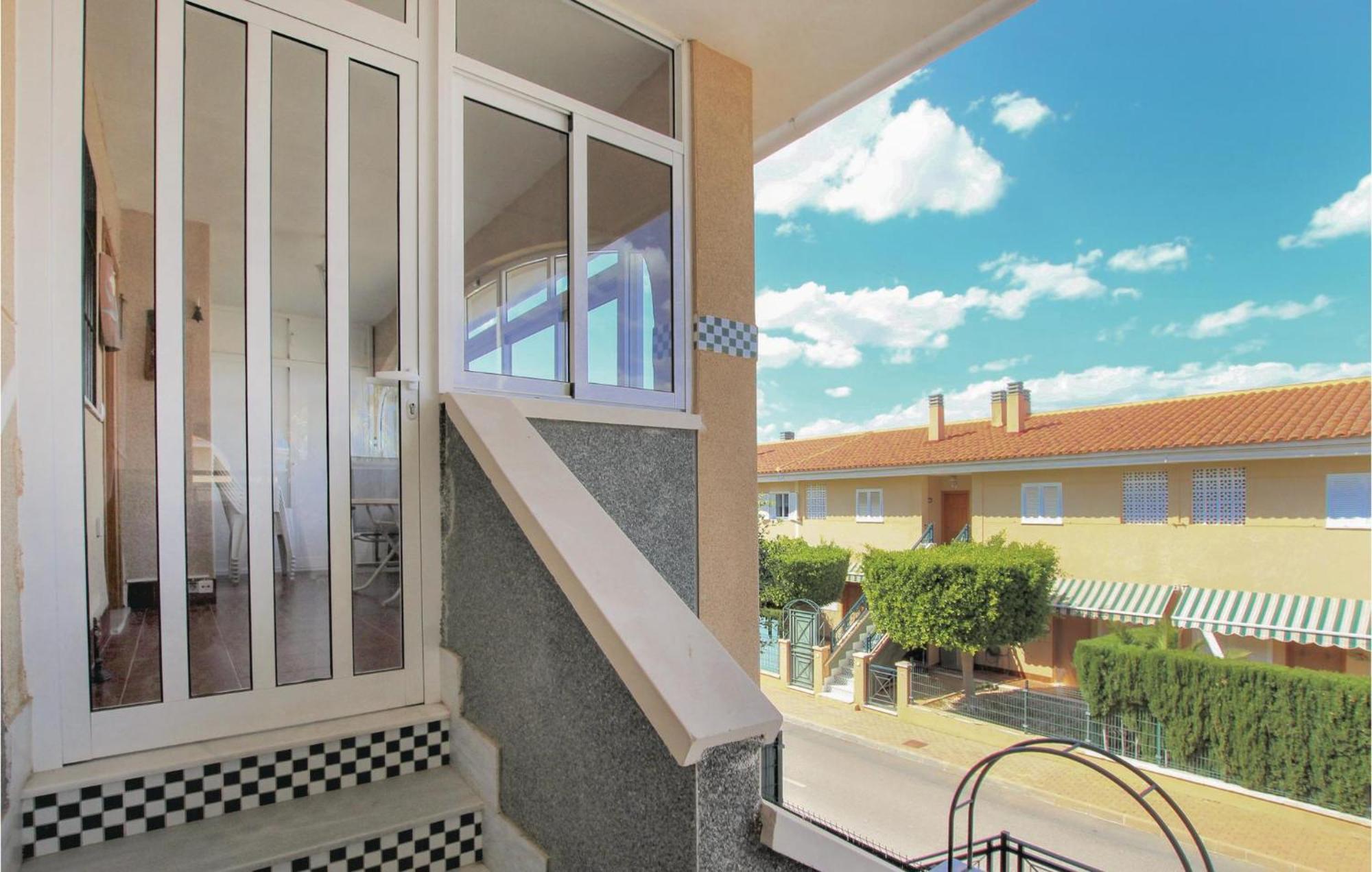 Nice Apartment In Santa Pola With Kitchenette Exterior photo